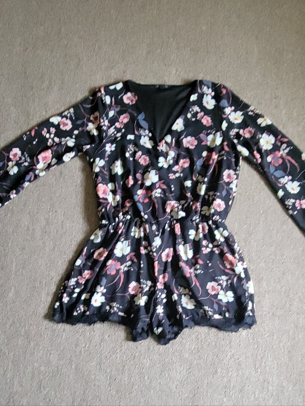 Women's Socialite Size XL Long Sleeve Floral on Solid Black Lace trimmed Romper